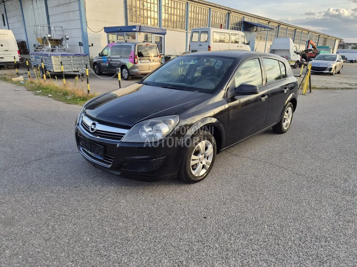 Opel Astra H 2009 photo 5