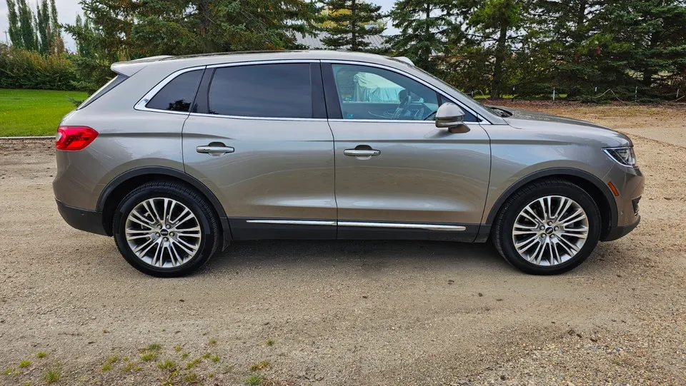 Lincoln Mkx 2017 photo 5