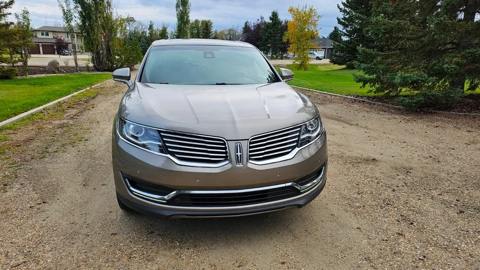 Lincoln Mkx 2017 photo 3