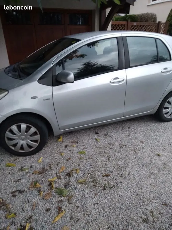 Toyota Yaris 2008 photo 2