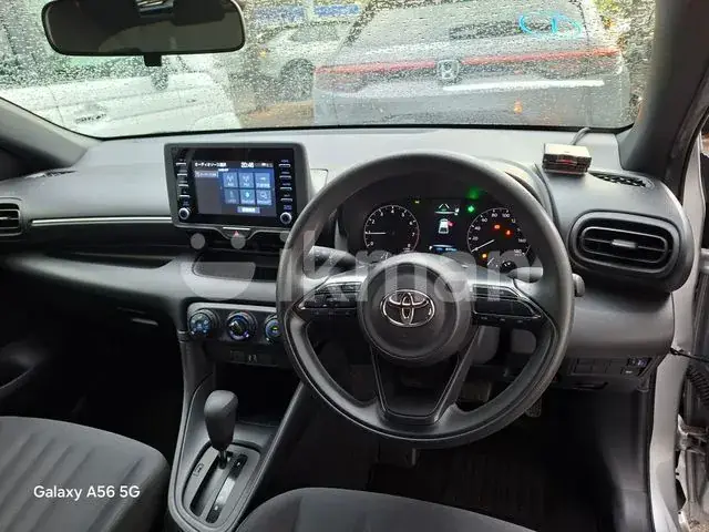 Toyota Yaris 2023 photo 5