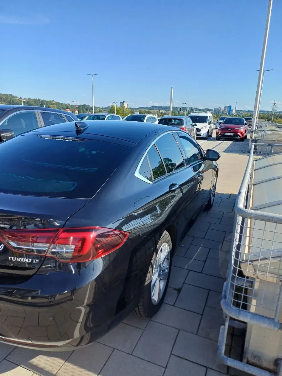Opel Insignia 2017 photo 2