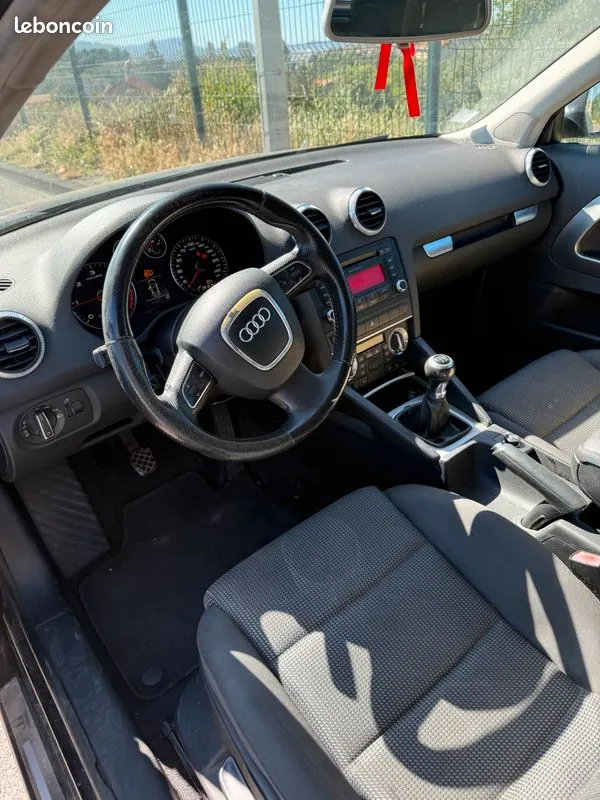 Audi A3 2010 photo 3