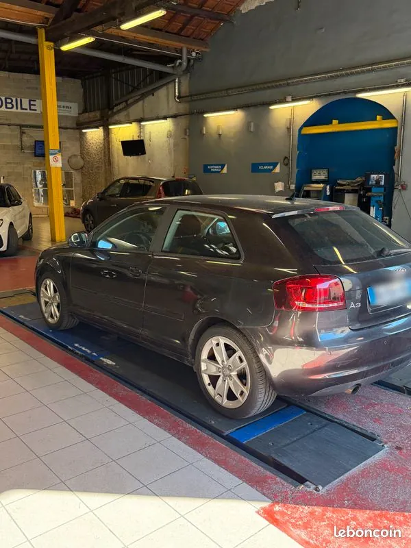 Audi A3 2010 photo 2