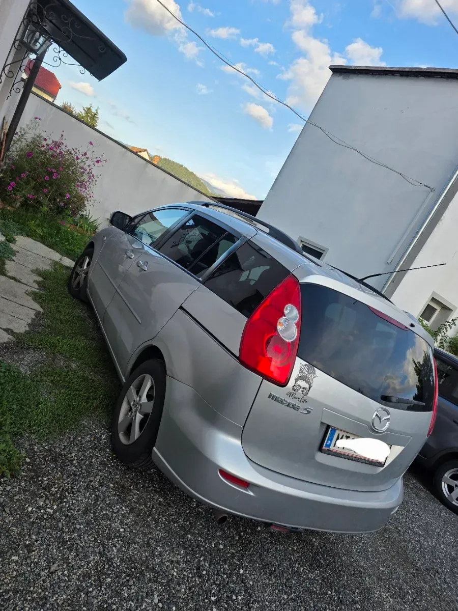 Mazda Mazda5 2008 photo 2