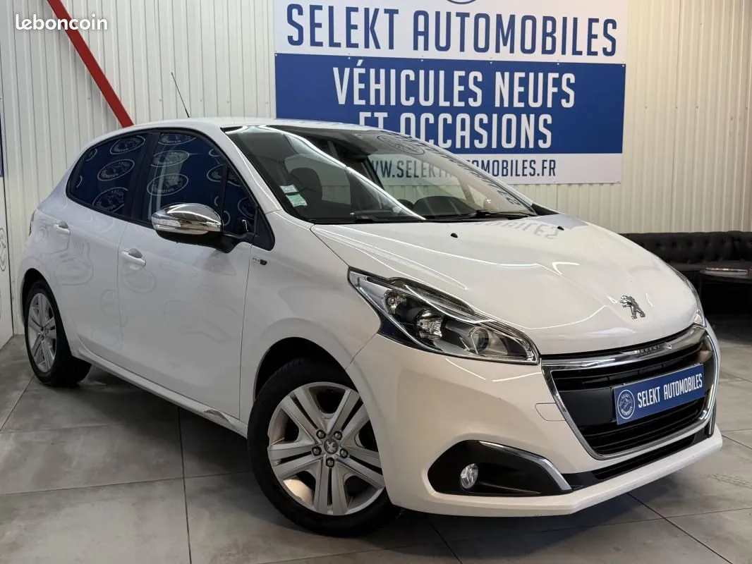Peugeot 208 2016 photo 5