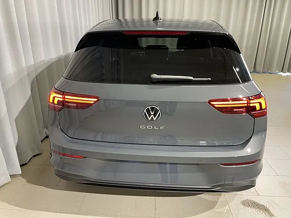 Volkswagen Golf I 2026 photo 5