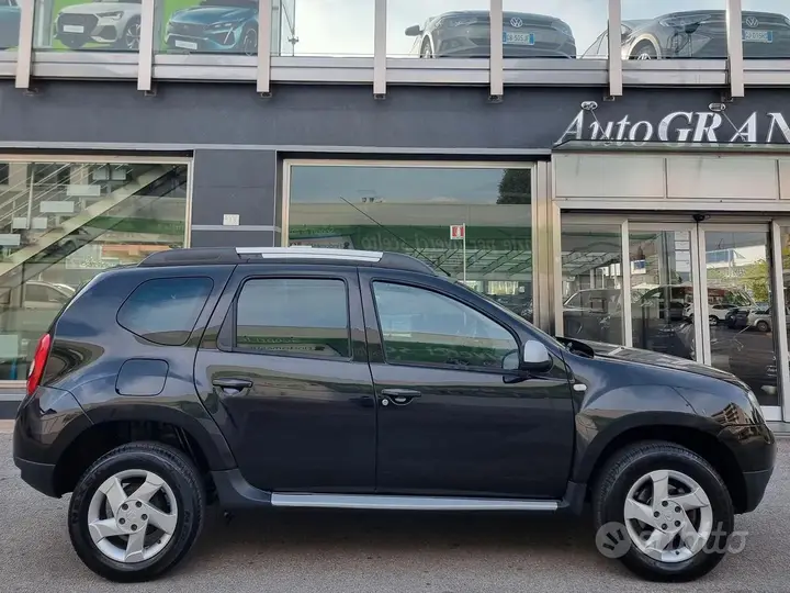 Dacia Duster 2011 photo 2