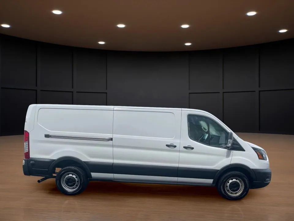 Ford Transit 2024 photo 5