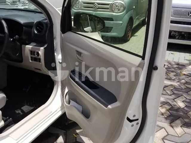 Daihatsu Boon 2023 photo 4