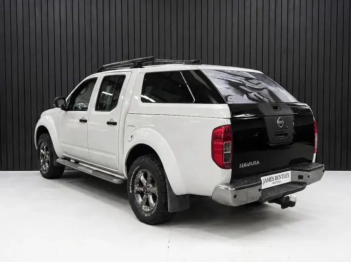 Nissan Navara 2013 photo 5