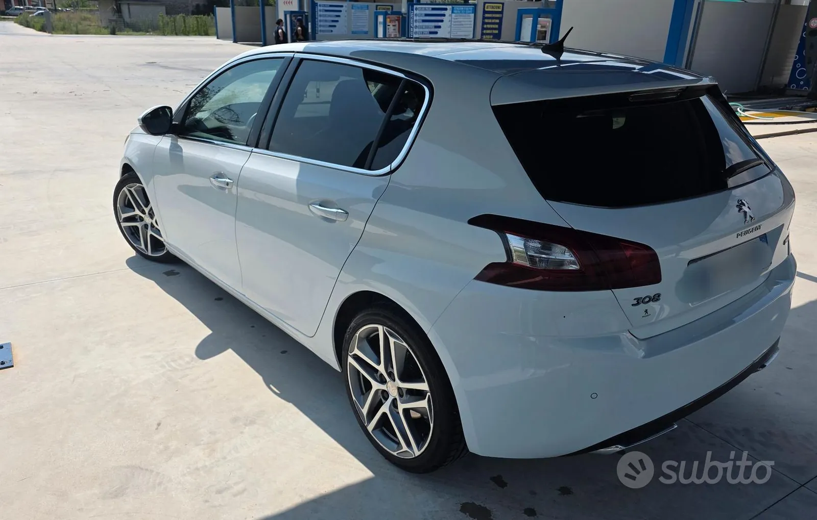 Peugeot 308 2015 photo 3