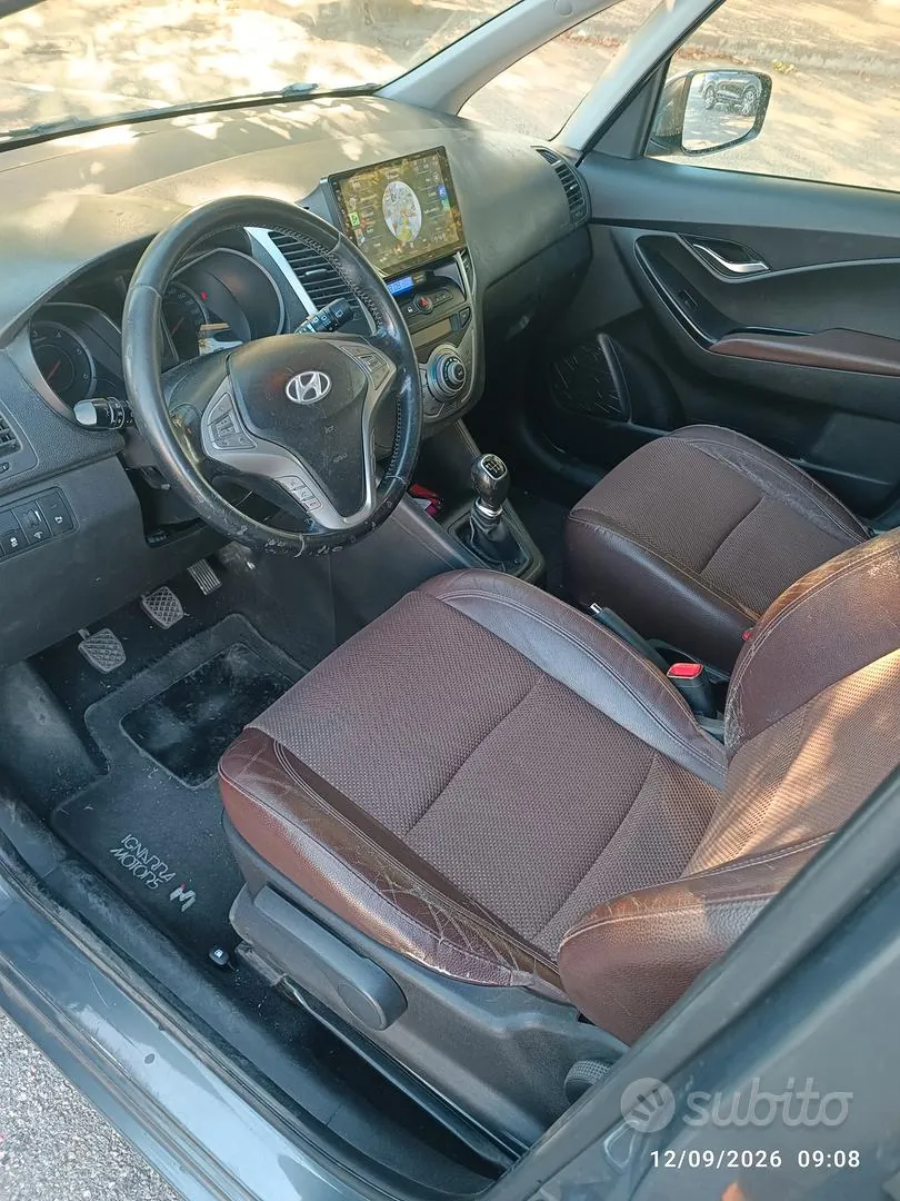 Hyundai Ix20 2012 photo 3