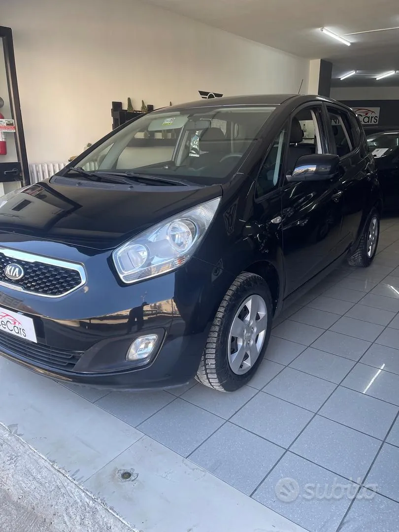 Kia Venga 2015 photo 3