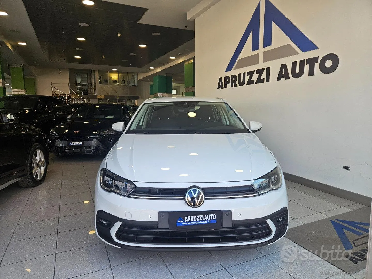 Volkswagen Polo 2023 photo 2