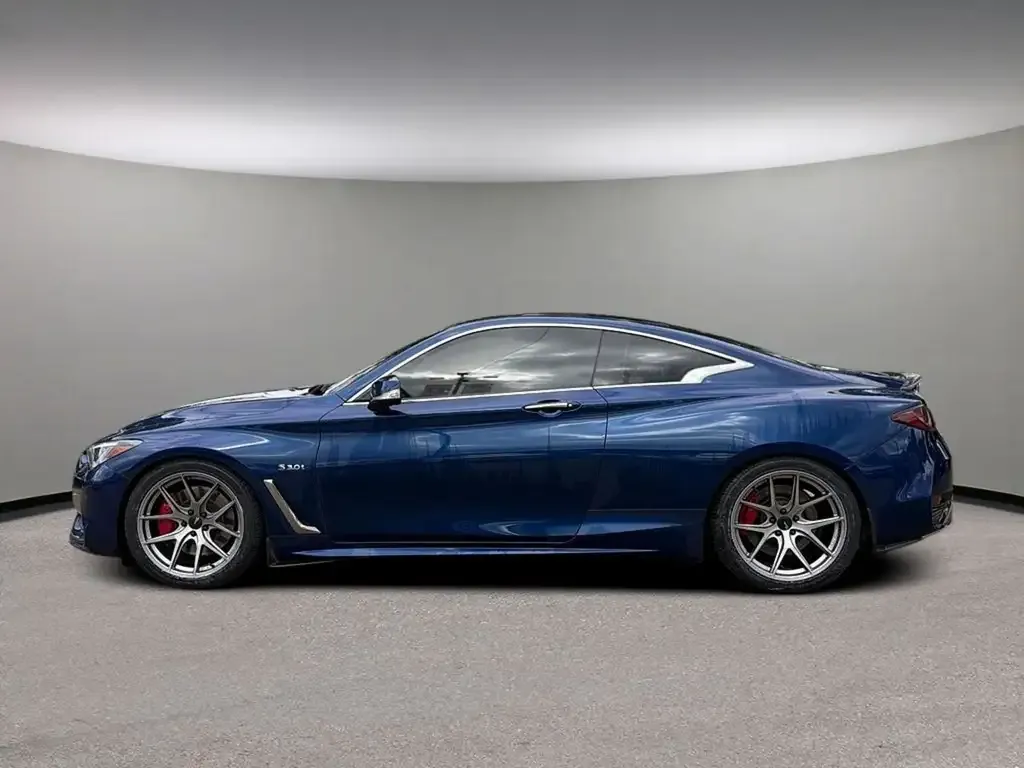 Infiniti Q60 2017 photo 3