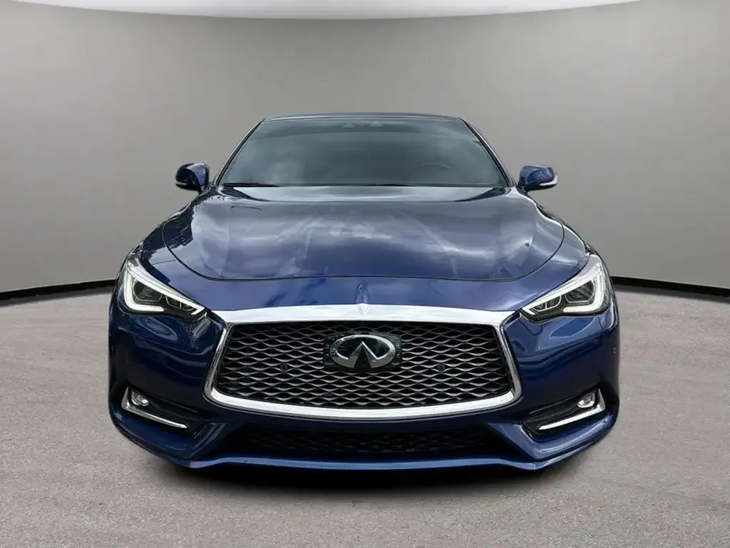 Infiniti Q60 2017 photo 2