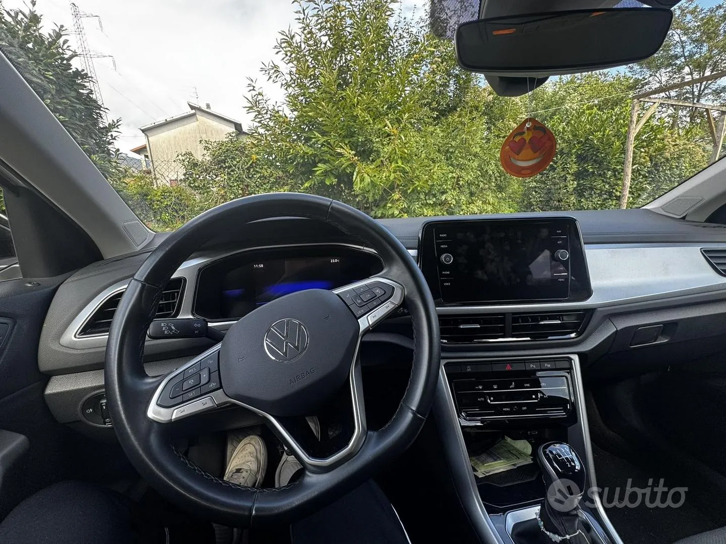 Volkswagen T-Roc 2023 photo 5