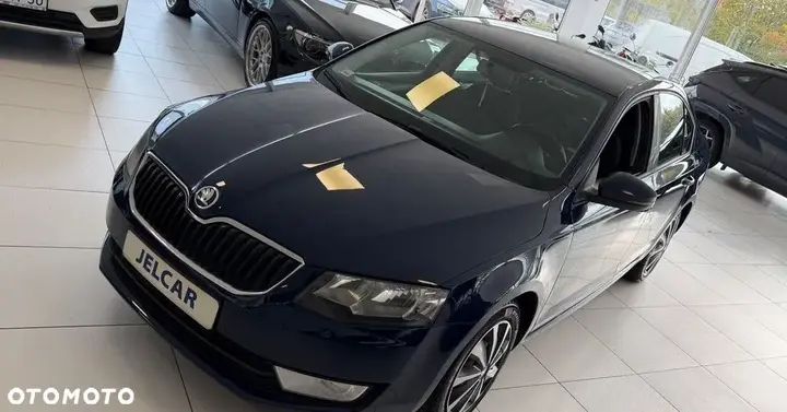 Skoda Octavia 2013 photo 3