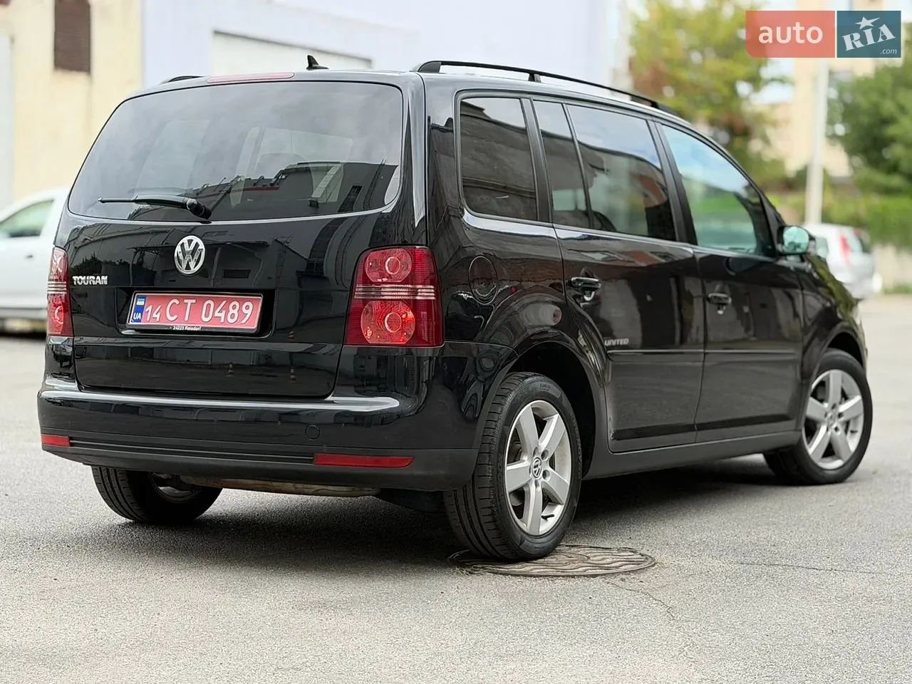 Volkswagen Touran 2009 photo 3
