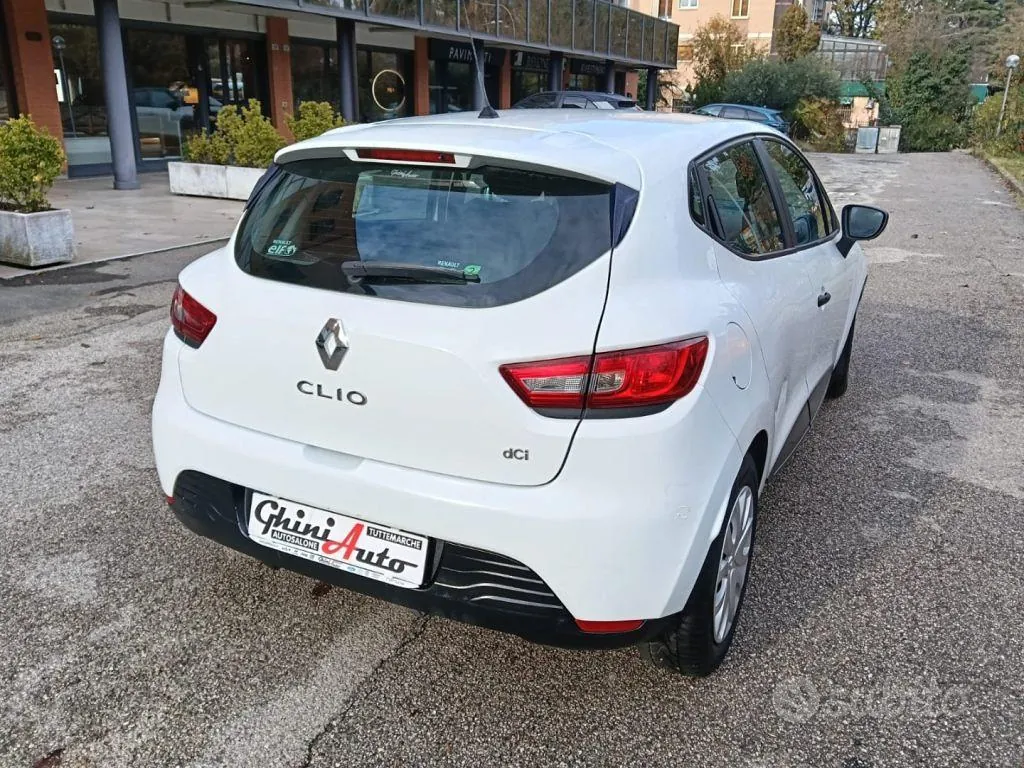 Renault Clio 2015 photo 5