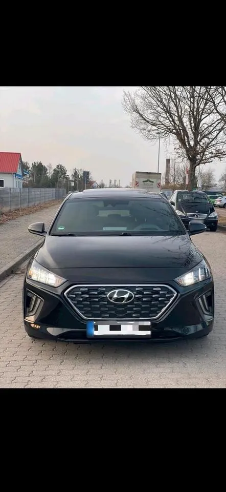 Hyundai Ioniq
