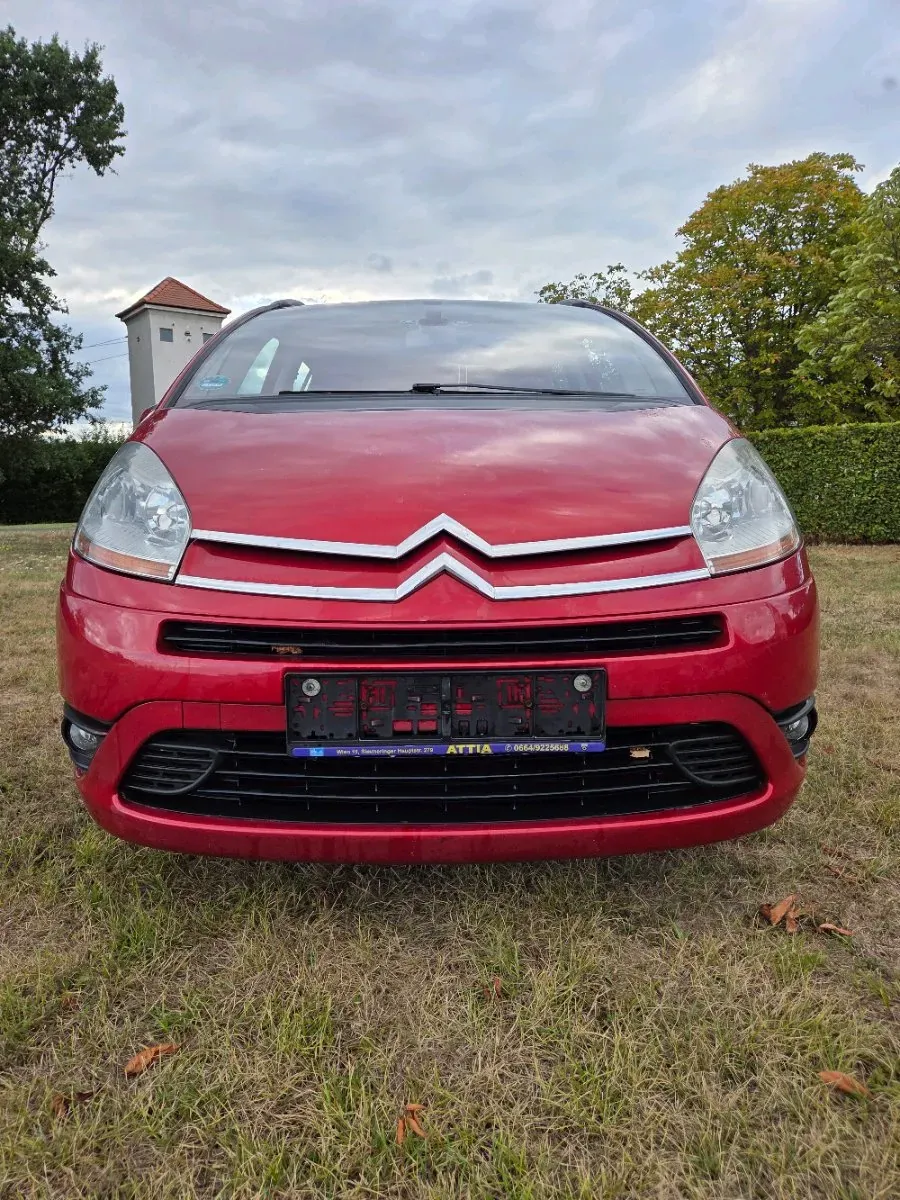 Citroen Grand C4 Picasso 2008 photo 2