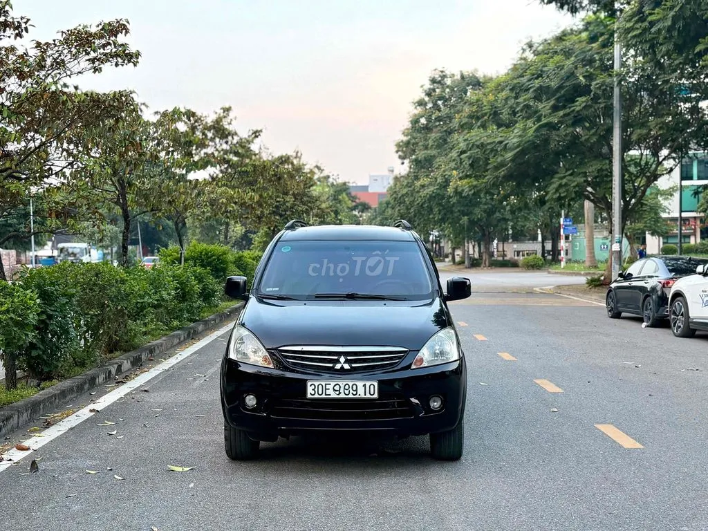 Mitsubishi Zinger