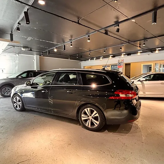 Peugeot 508 2012 photo 5