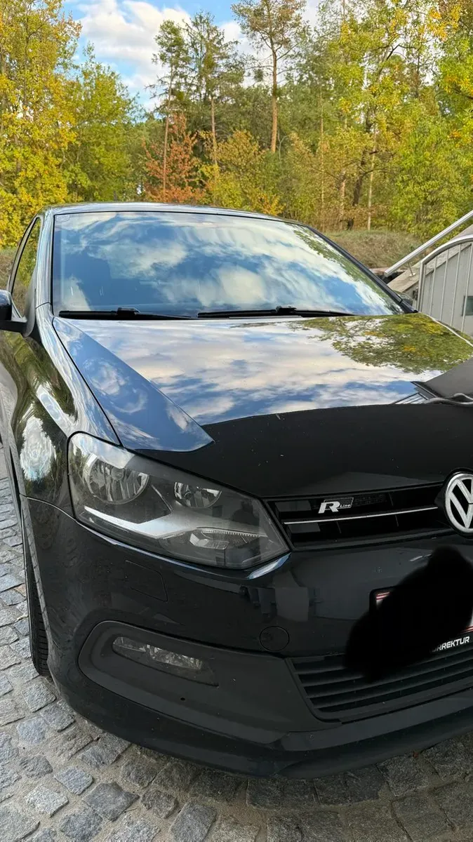 Volkswagen Polo 2012 photo 2