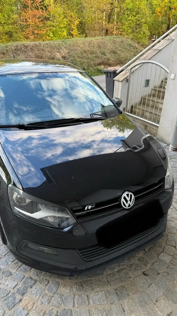 Volkswagen Polo 2012 photo 3