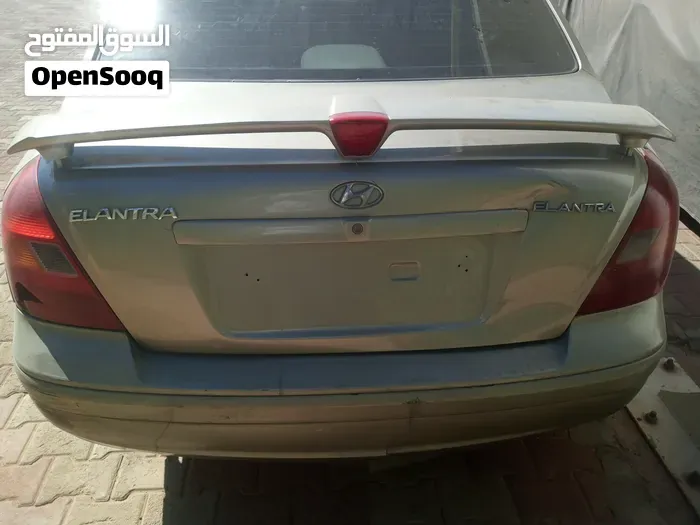 Hyundai Avante 2002 photo 3
