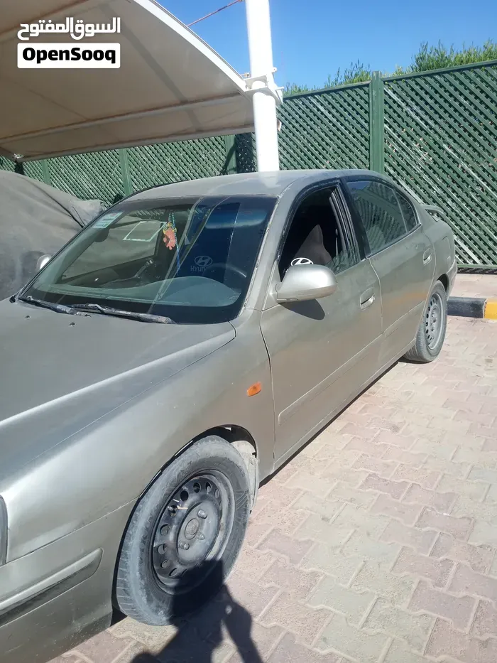 Hyundai Avante 2002 photo 2
