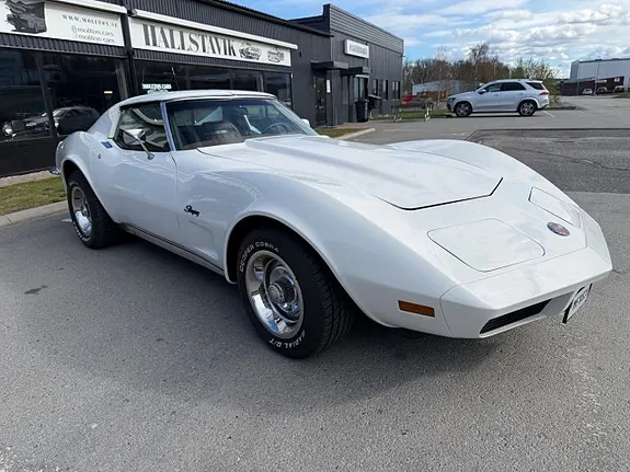 Chevrolet Corvette 1973 photo 3