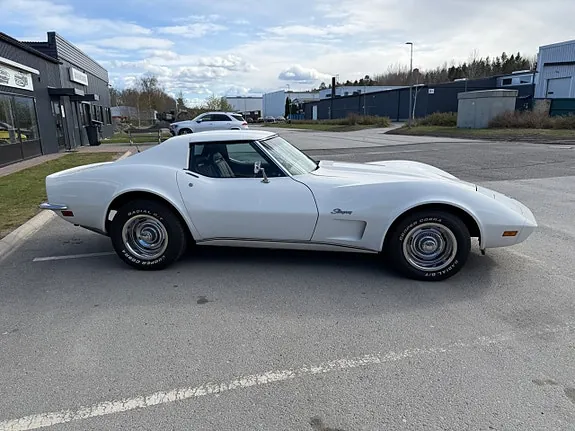 Chevrolet Corvette 1973 photo 4