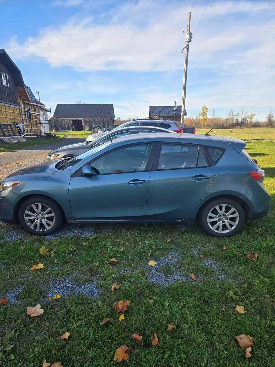 Mazda 3 2011 photo 3
