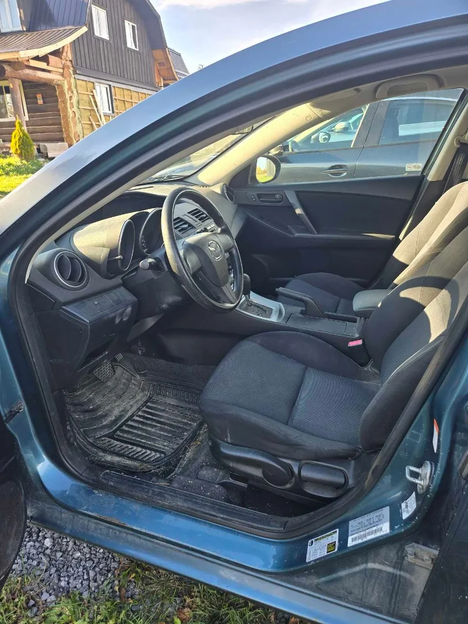 Mazda 3 2011 photo 5