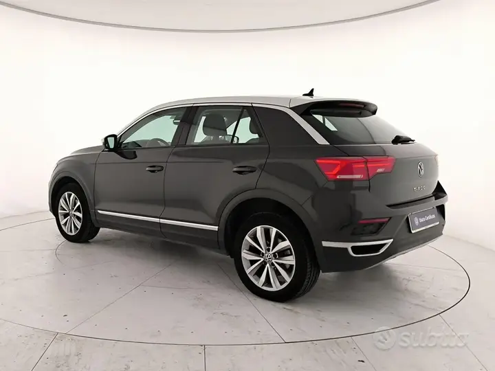 Volkswagen T-Roc 2020 photo 3