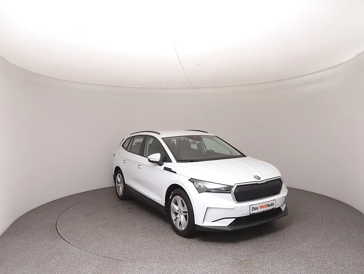 Skoda Enyaq 2022 photo 2