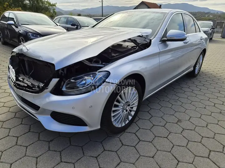Mercedes-Benz C200 2014 photo 3