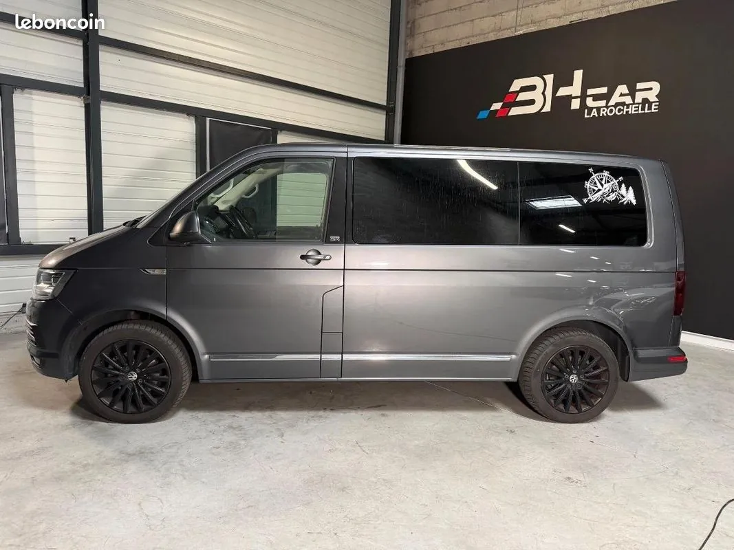 Volkswagen Multivan 2016 photo 2