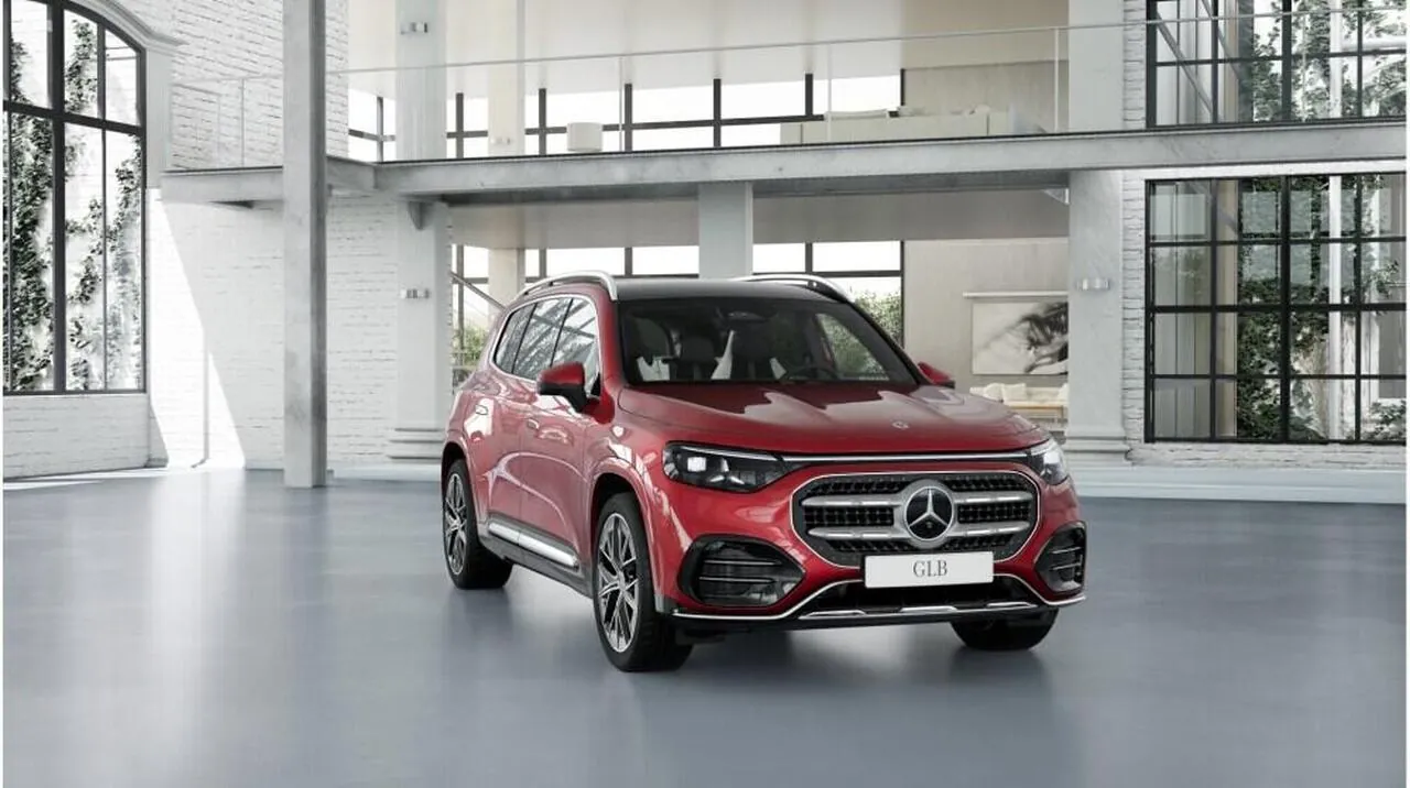 Mercedes-Benz Glb photo 2