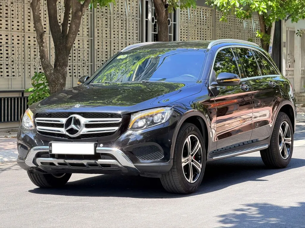 Mercedes-Benz Glc 2018 photo 2