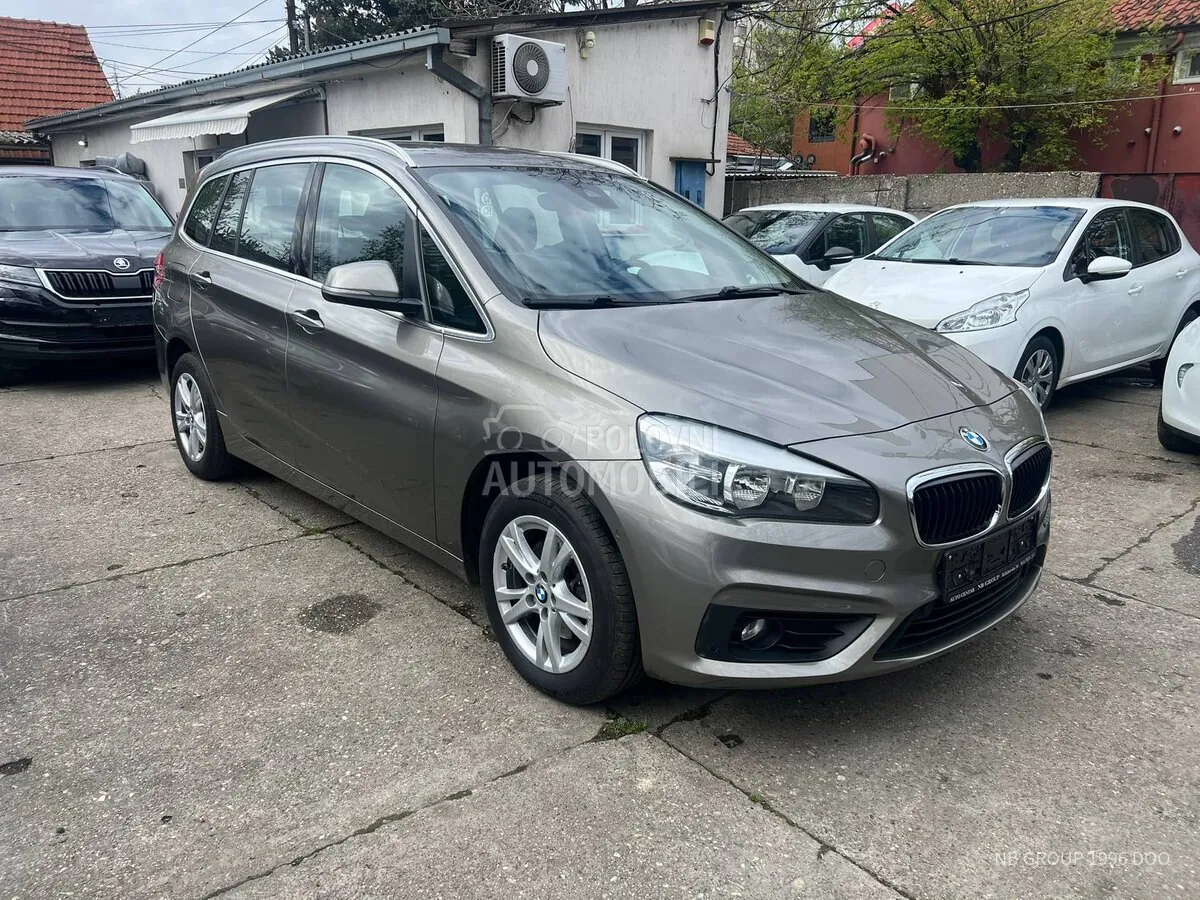 BMW 216 2016 photo 3