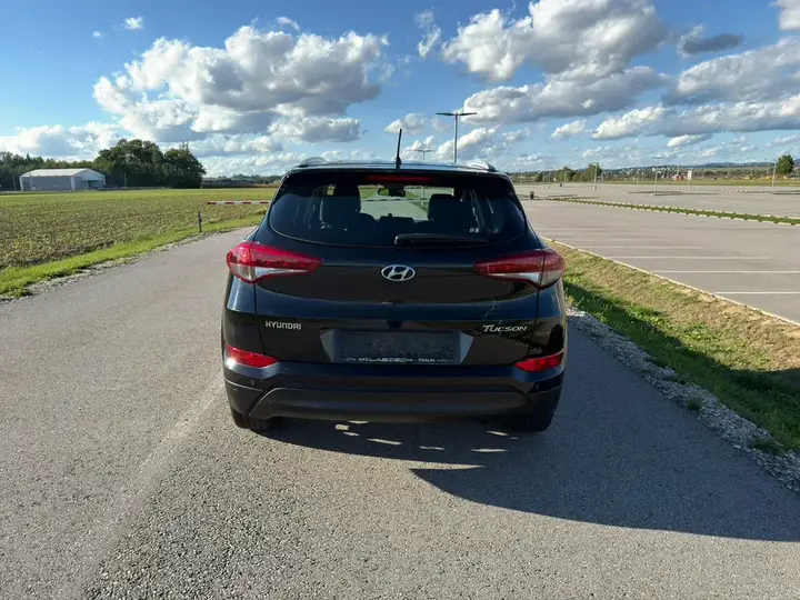 Hyundai Tucson 2015 photo 3