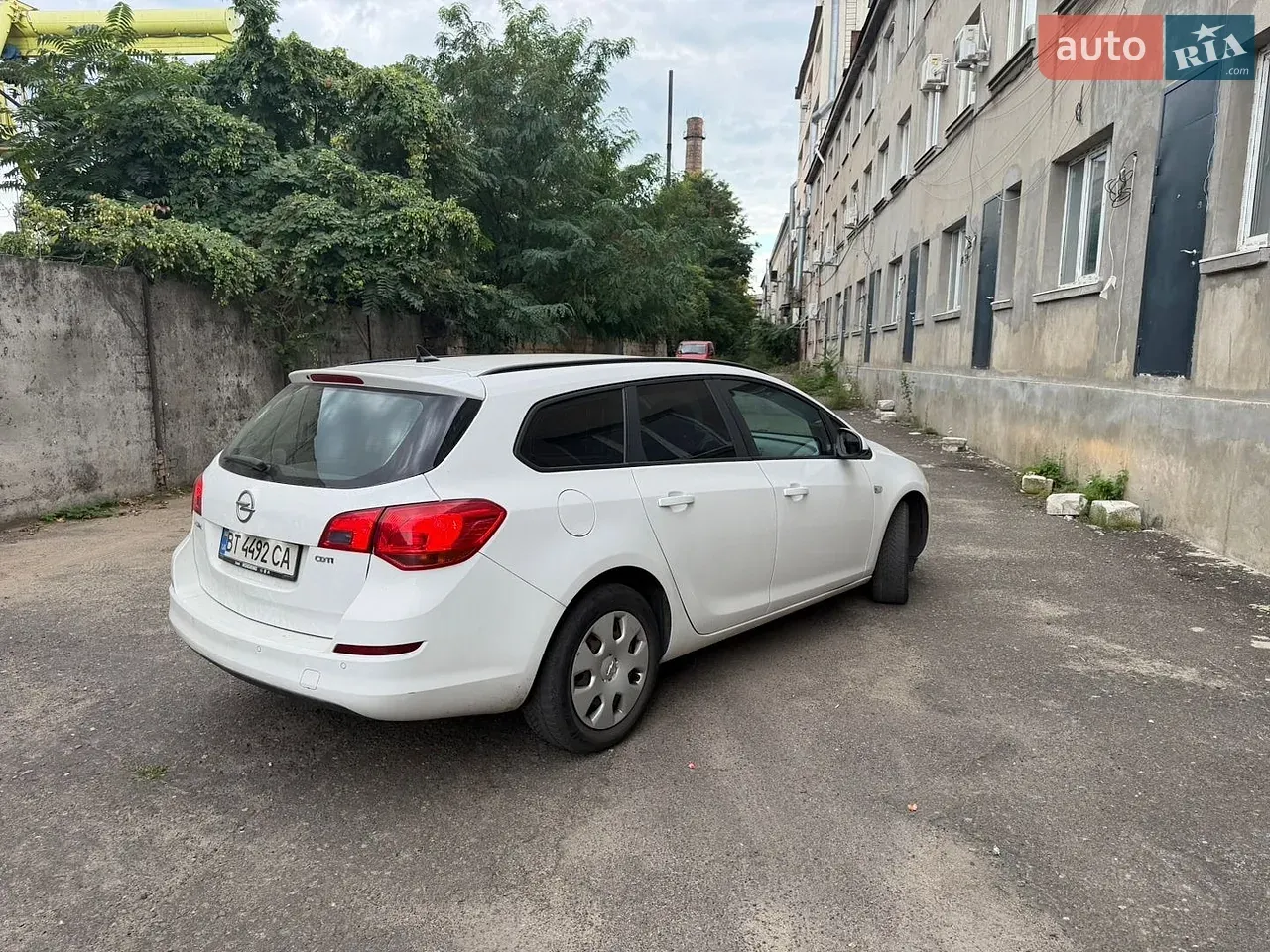 Opel Astra 2012 photo 5
