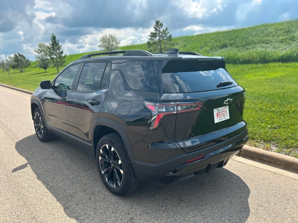 Chevrolet Equinox 2025 photo 3