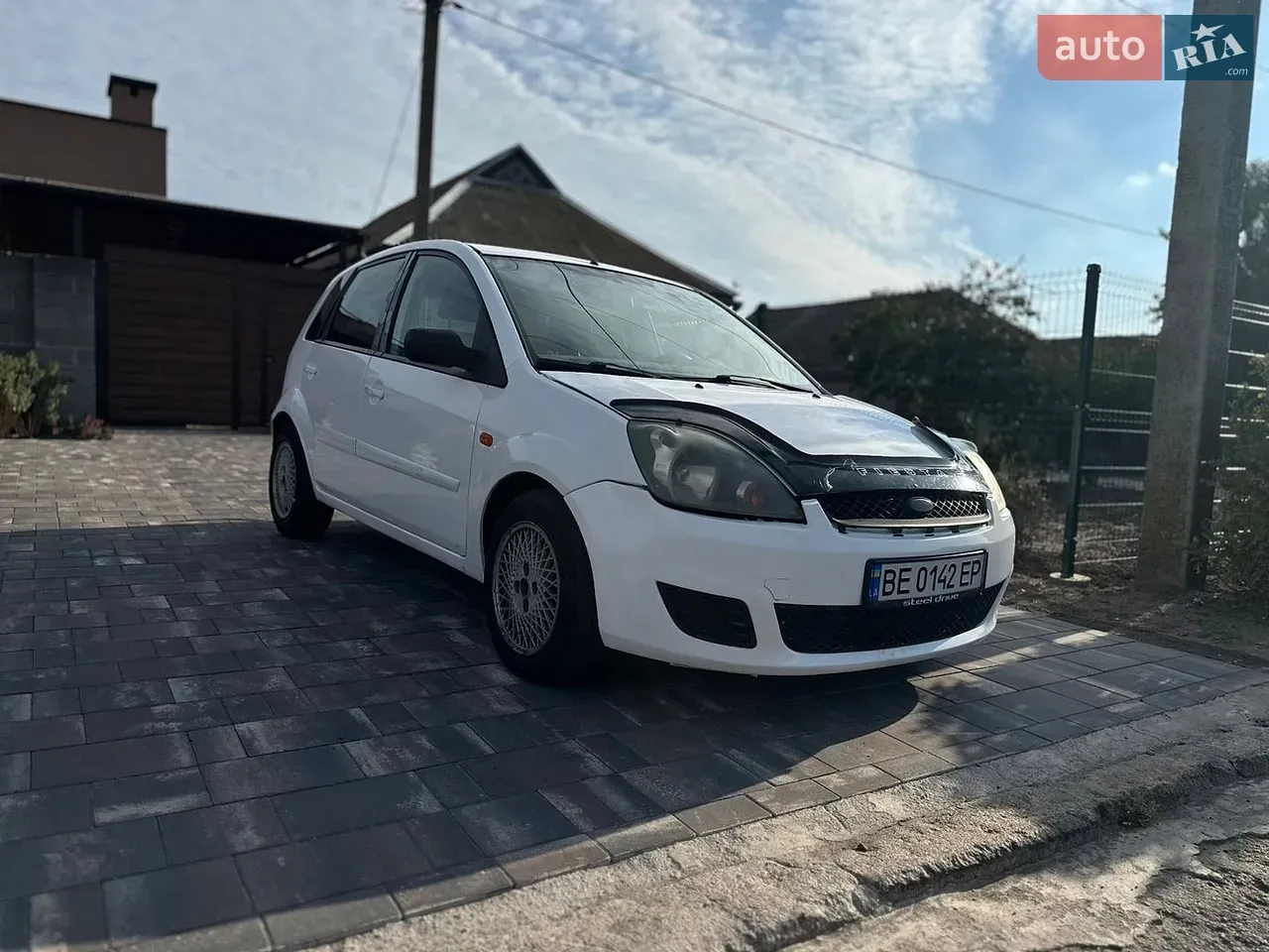 Ford Fiesta 2007 photo 2