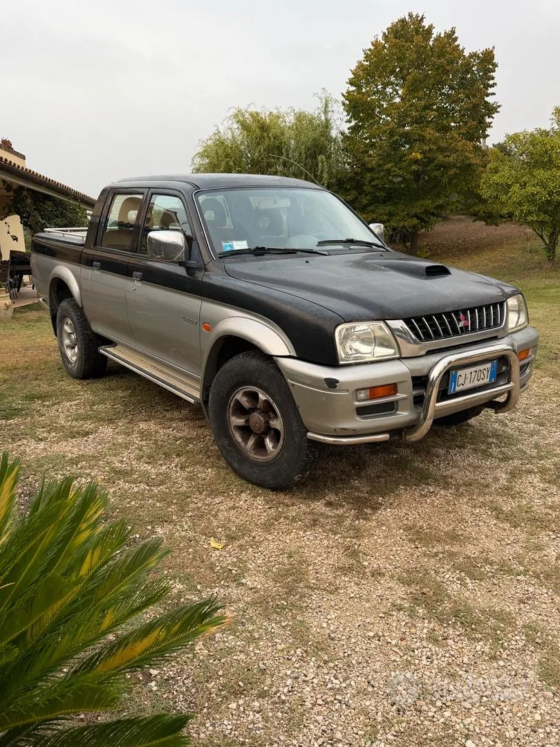 Mitsubishi L200 2000 photo 3