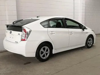 Toyota Prius 2013 photo 3